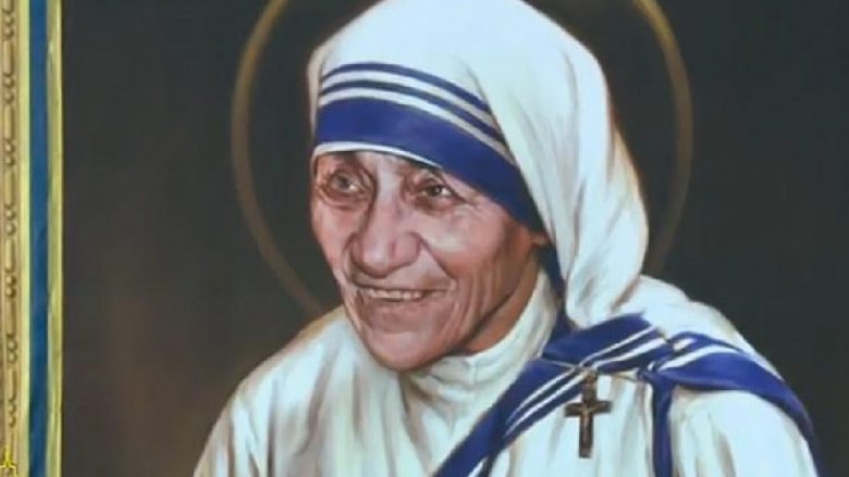 Nënë Tereza shpallet Shën Tereza