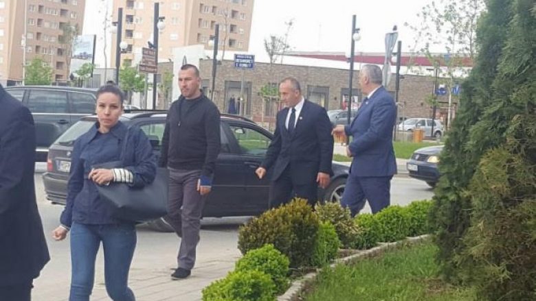 Haradinaj nis takimet me qytetarët, diskuton për zhvillimet e fundit