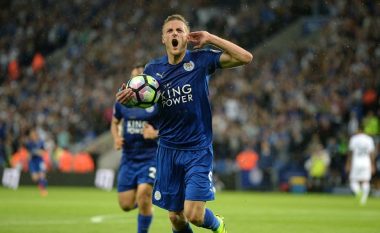 Vardy ngushton epërsinë pas gabimit trashanik të Leivas (Video)