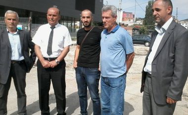 Shqiptarët e veriut të Mitrovicës kërkojnë kushte për jetë normale