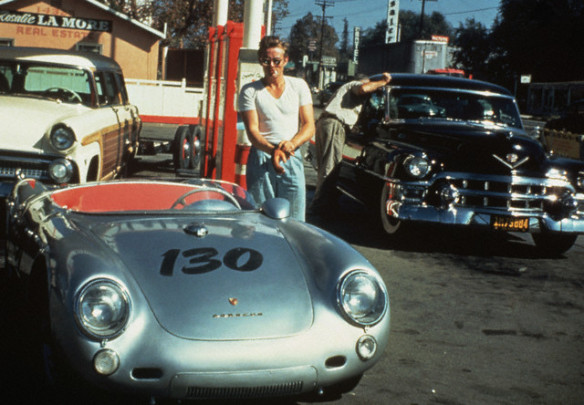 30 Sep 1955, California, USA --- James Dean at a gas station with his silver Porsche 550 Spyder he named Little Bastard, just hours before his fatal crash. --- Image by © Bettmann/CORBIS