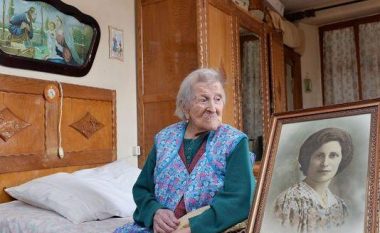 Kjo është gruaja më e vjetër në botë, mësojeni sekretin e jetëgjatësisë