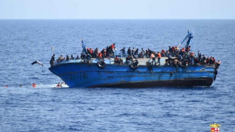 Më shumë se 90 emigrantë janë zhdukur në Libi
