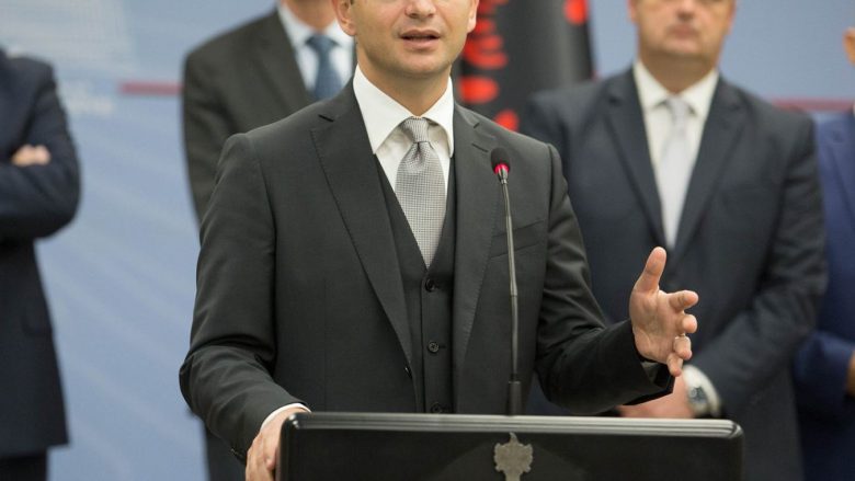 Bushati: Greqia ka në fuqi një ligj lufte me Shqipërinë