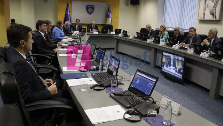 Qeveria ndan 30 mijë euro për Aeroportin e Gjakovës