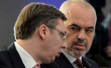 Vuçiq: Do bashkëpunojmë me shqiptarët për t’u integruar në BE