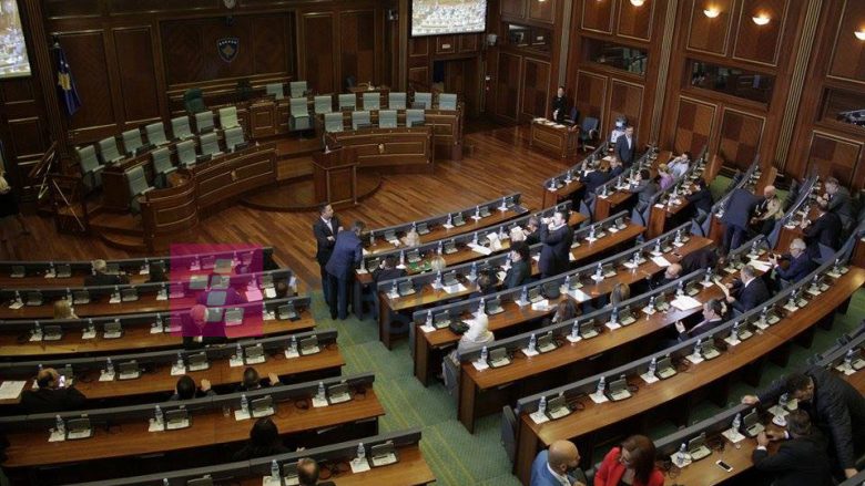 Kuvendi kërkon lirimin e Nehat Thaçit, nuk pezullohen bisedimet me Serbinë