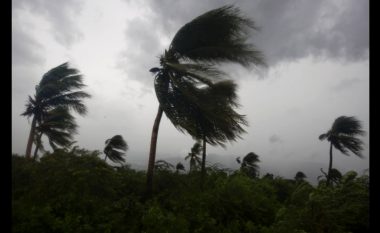 Stuhia godet Haitin