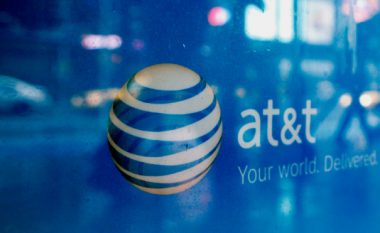 AT&T blen Time Warner për 85.4 miliardë dollarë