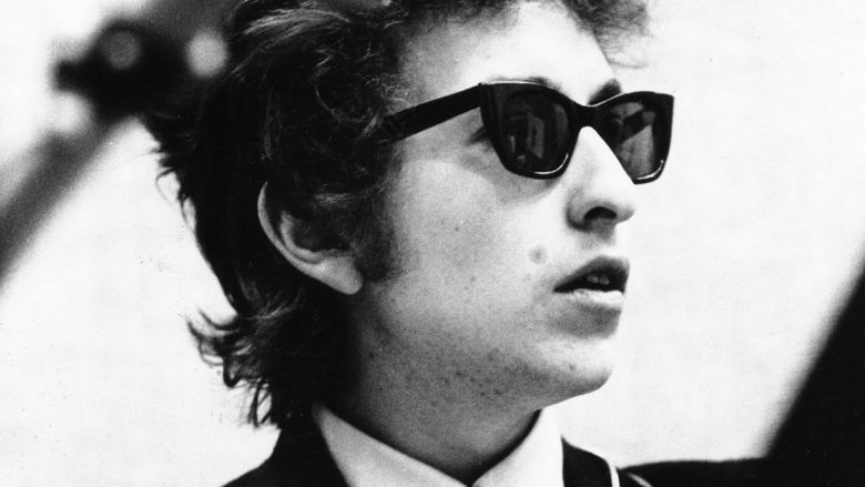 Bob Dylan është fituesi i Çmimit Nobel për Letërsi