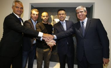 Zyrtare: Mascherano vazhdon kontratën me Barcën