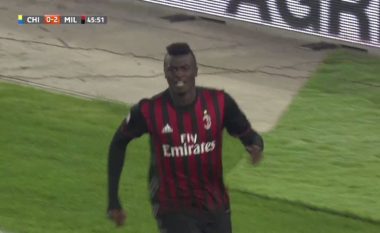 Pak sekonda brenda pjesës së dytë dhe vjen goli tjetër nga Milani (Video)