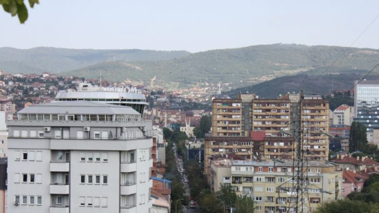 Pronat e uzurpuara 17 vite më parë, kthehen në sfidë serioze