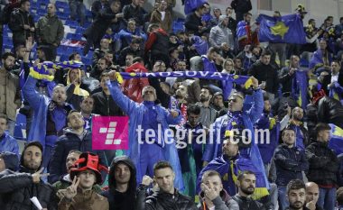 Flamuj të shumtë kuqezi te Dardanët në stadiumin “Loro Boriçi’ (Foto)