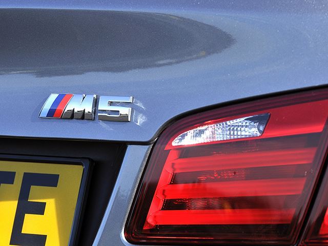 Fuqia e lëvizjes çmimi dhe pamja e M5 nga BMW foto 6