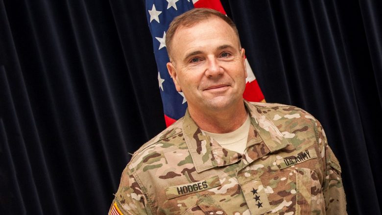 Komandanti i forcave tokësore amerikane për Evropë, Ben Hodges, viziton Maqedoninë