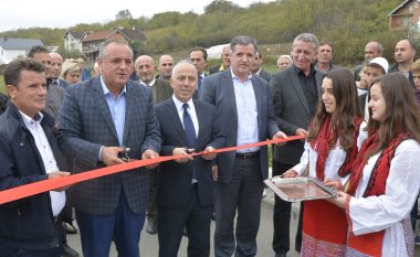 Fillojnë punimet për ndërtimin e  dy rrugëve në rajonin e Prizrenit dhe Dragashit