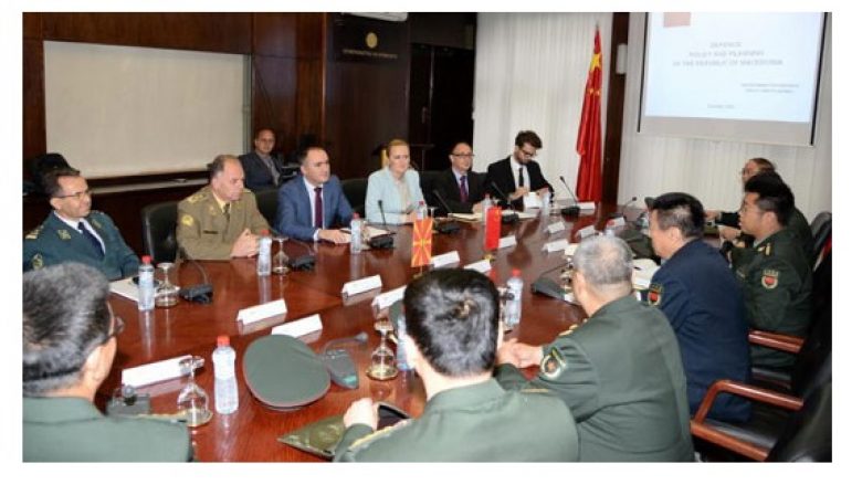 Një delegacion ushtarak kinez viziton Maqedoninë