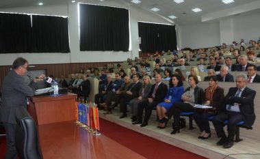 Në Universitetin e Tetovës mbahet konferencë shkencore ndërkombëtare për edukim