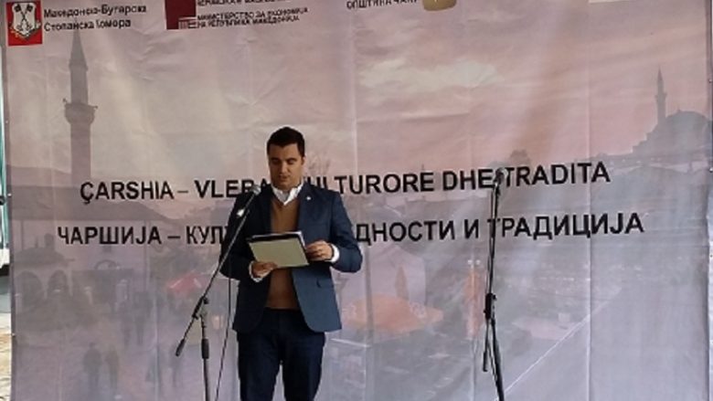 Kuçi premton 25 milionë denarë investim në Çarshinë e vjetër në Shkup