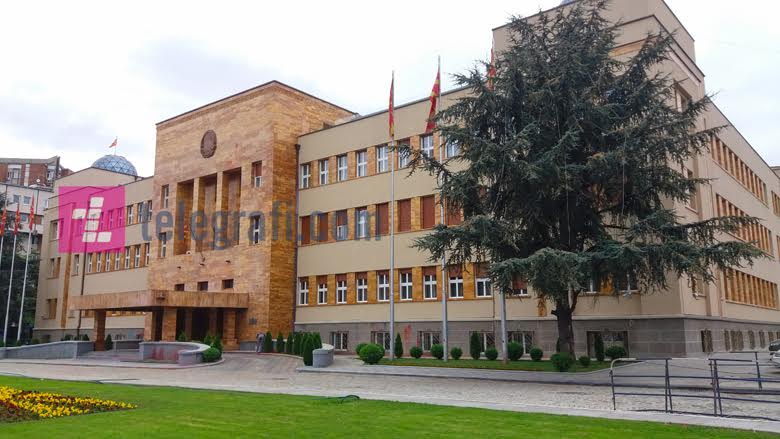Shpërbërja e parlamentit në Maqedoni kushtëzohet me miratimin e buxhetit
