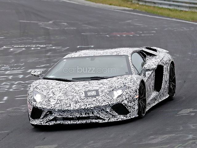 Lamborghini Aventador i ri fotografohet gjate procesit te testimit foto 3