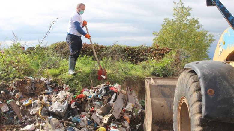 Pastrohet katër deponi të mbeturinave në Istogu