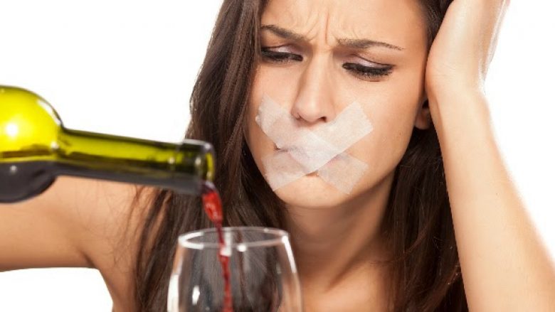 Çfarë ndodh kur ndaloni së piri alkool?