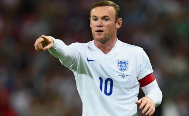 Rooney në bankë edhe me Anglinë