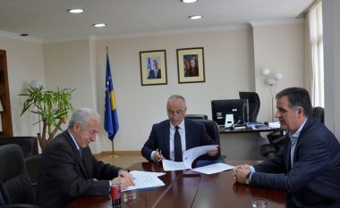 Ministria e Infrastrukturës memorandum me Komunën e Prizrenit  për shtrimin e disa rrugëve