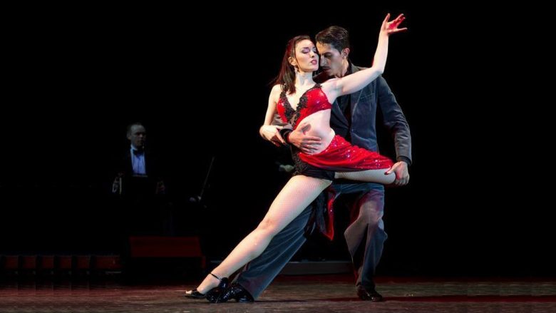 Në Shkup mbahet maratonë vallëzimi në tango