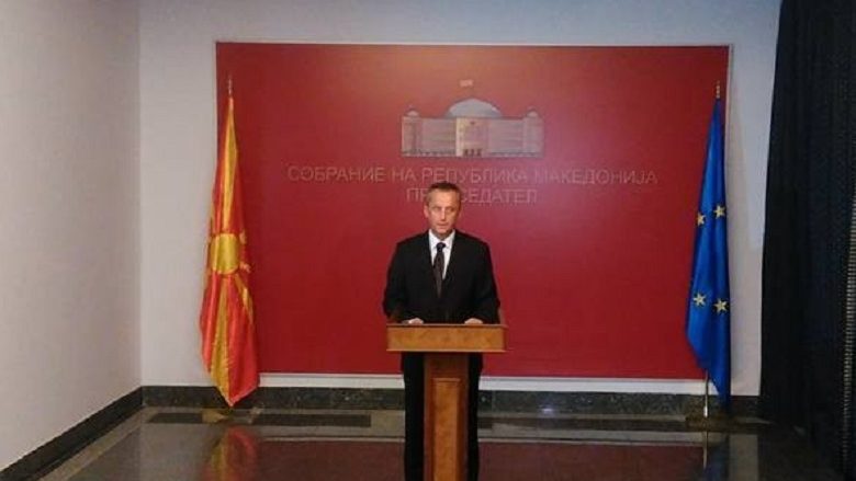 Maqedonia shkon drejt zgjedhjeve, Veljanoski e nënshkruan vendimin
