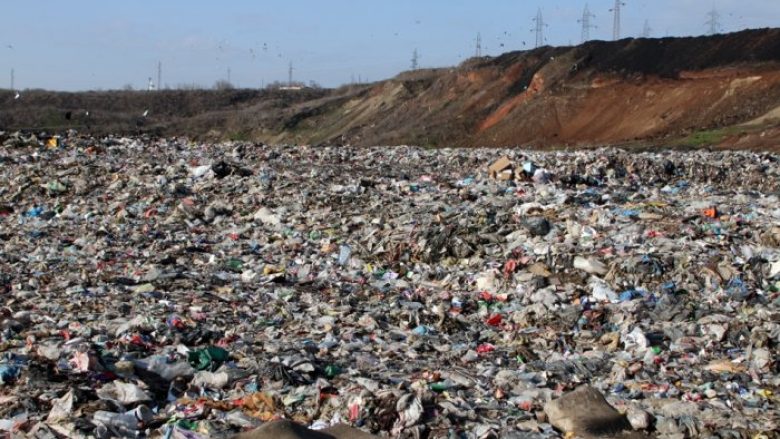Sot pastrohen mbeturinat në Mitrovicë