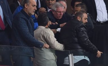 Presidenti i Fenerbahçes pasi kërcënoi me jetë gazetarin, tani fjaloset edhe me tifozët (Foto)