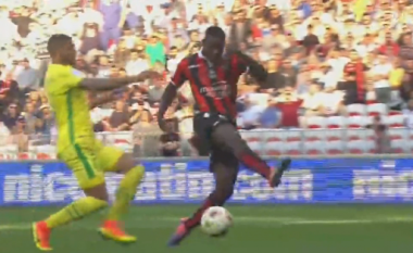 Nuk ndalet Balotelli, gol me klas për Nicen ndaj Nantesit! (Video)