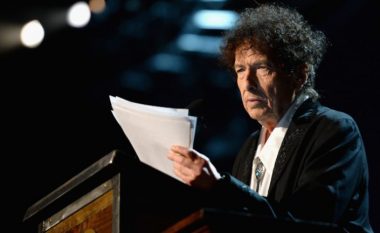 Bob Dylan e refuzon çmimin Nobel për Letërsi?