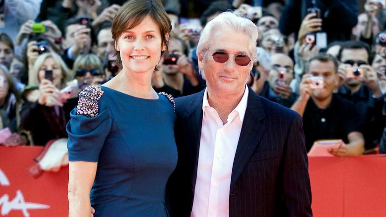 Mezi u shkurorëzuan Richard Gere dhe Carey Lowell!