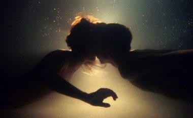 Ëndërrimtari erotik: Zbuloni se çfarë domethënie kanë ëndrrat tuaja seksuale