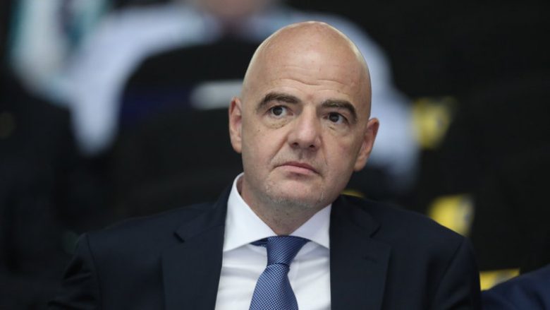 Infantino flet përsëri për rritjen e formatit të botërorit, përmend Shqipërinë