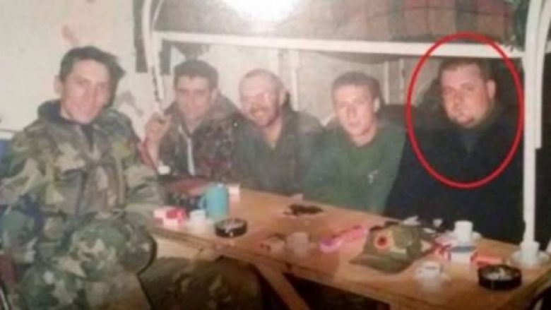 Veterani i UÇK-së, Jon Harrison: Po t’i kishim 50 mijë ushtarë, pas lufte do të pinim kafe në Beograd – në Kosovën e Madhe!