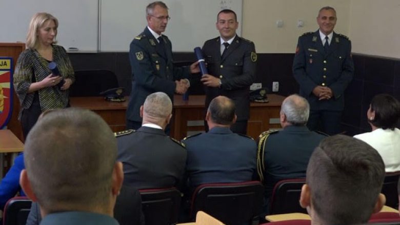 Katër kadetë të FSK-së diplomuan në Akademinë Ushtarake të Shkupit