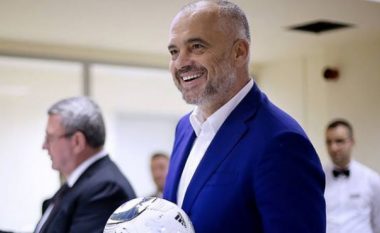 Edi Rama me urim të veçantë për Kosovën dhe Shqipërinë (Foto)