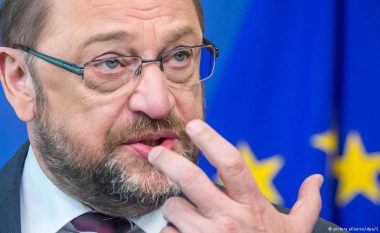 Martin Schulz: Putinit duhet t’i jepet mesazh i qartë