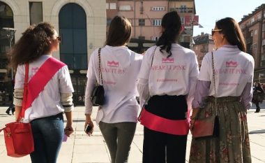 Edhe misset ishin pjesë e kampanjës sensibilizuese kundër kancerit të gjirit (Foto)