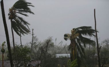 Haiti: Shkon në 1 mijë numri i viktimave nga uragani Matthew