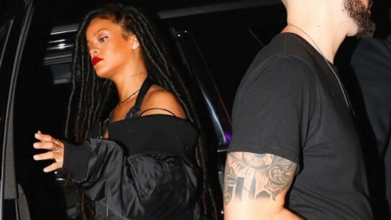 Rihanna merr vëmendjen e parisienëve (Foto)