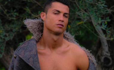 Ronaldo poston foto sensuale, Bayerni tallet me të (Foto)