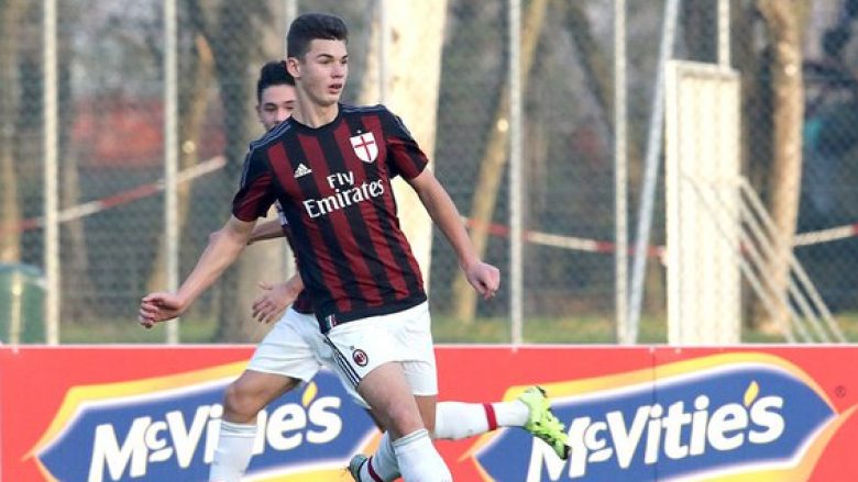 Montella fton talentin shqiptar në ekipin e parë të Milanit (Foto)