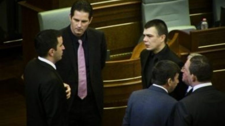 Lista Serbe ngrin pjesëmarrjen në Kuvend, nuk njeh Ligjin për Trepçën