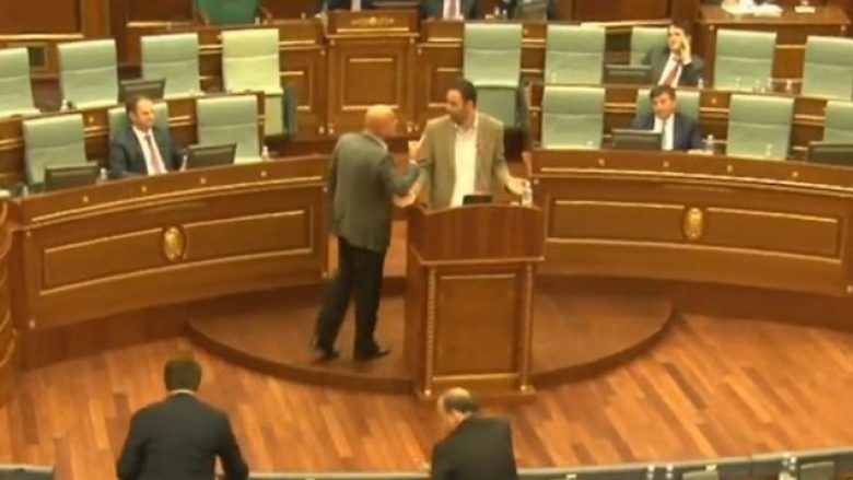 Kjo është letra e Sami Lushtakut, që u bë mollë sherri në Kuvend (Video)